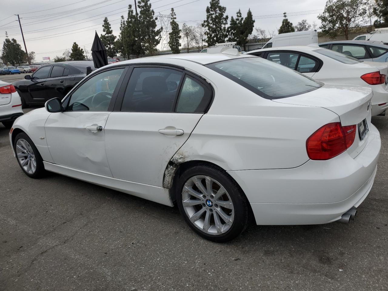 WBAPH5G58BNM82399 2011 BMW 328 I Sulev