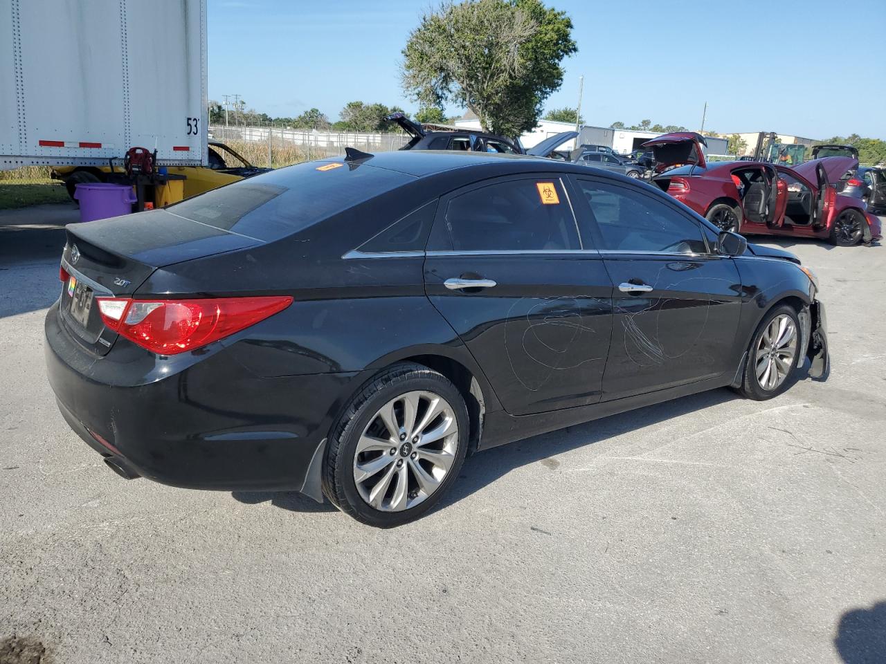 5NPEC4AB3DH551018 2013 Hyundai Sonata Se