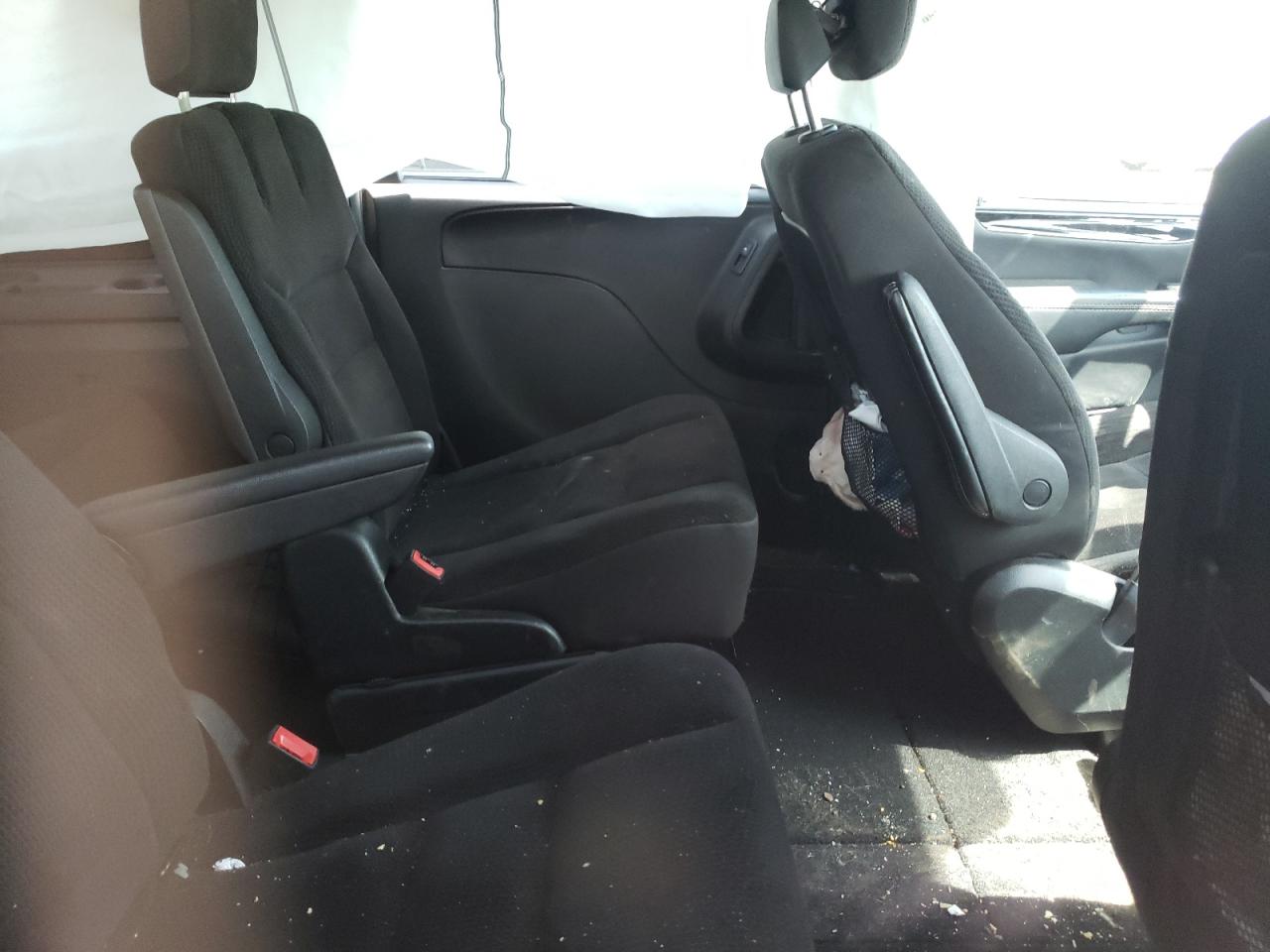 2C4RDGBG3JR201929 2018 Dodge Grand Caravan Se