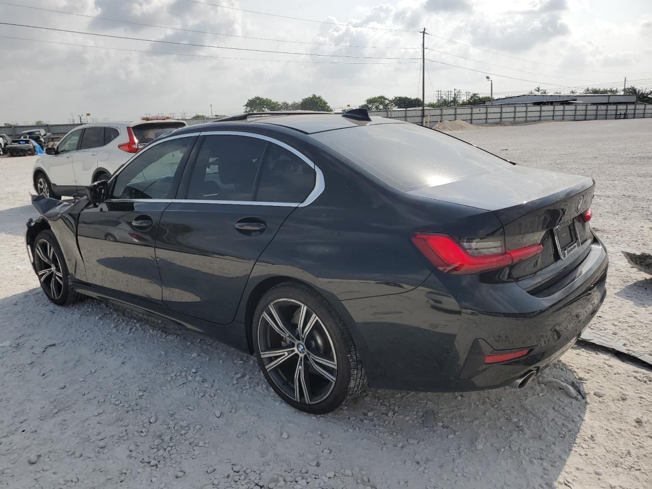 3MW5R1J02L8B43216 2020 BMW 330I