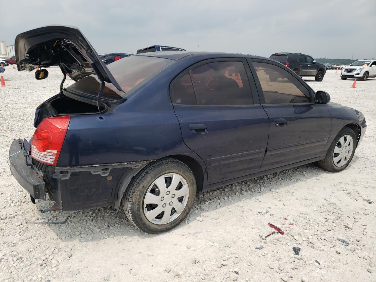 KMHDN46D85U116868 2005 Hyundai Elantra Gls