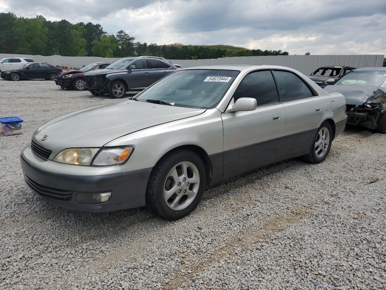 JT8BF28G110305818 2001 Lexus Es 300