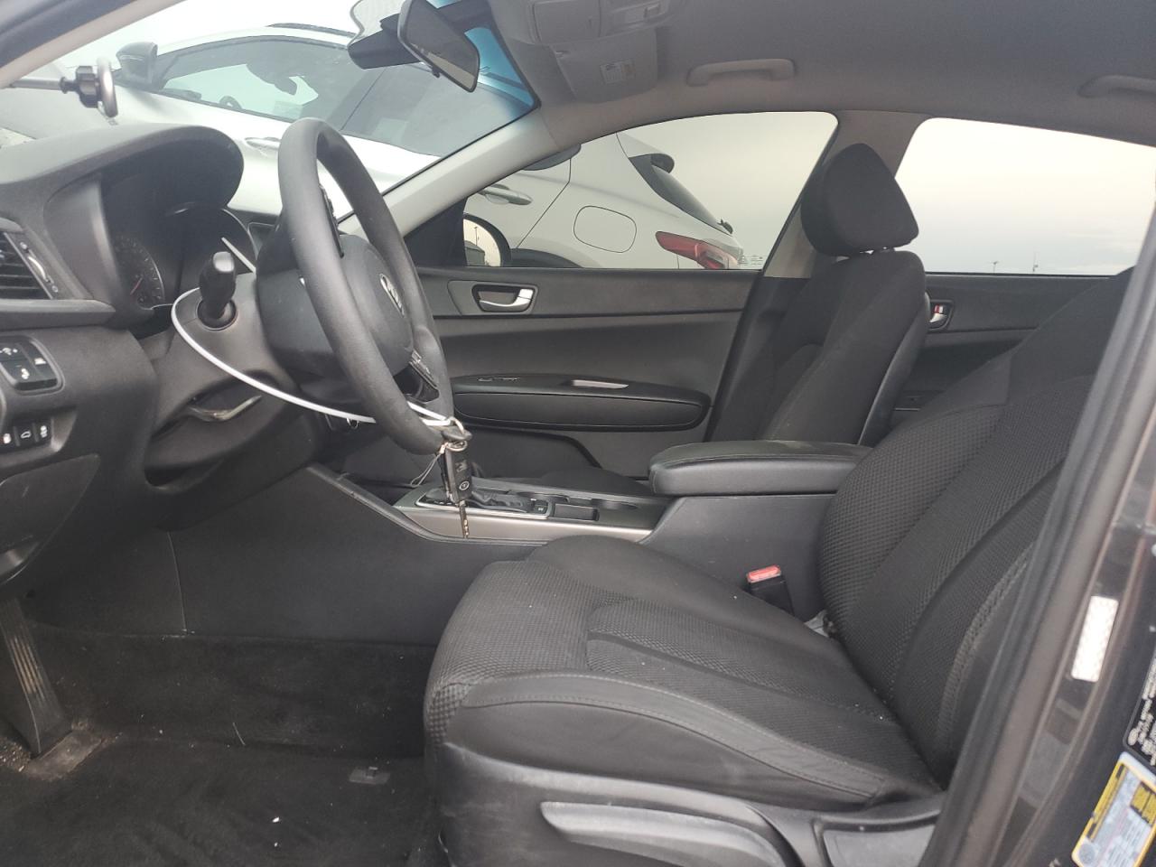 5XXGT4L32LG384580 2020 Kia Optima Lx