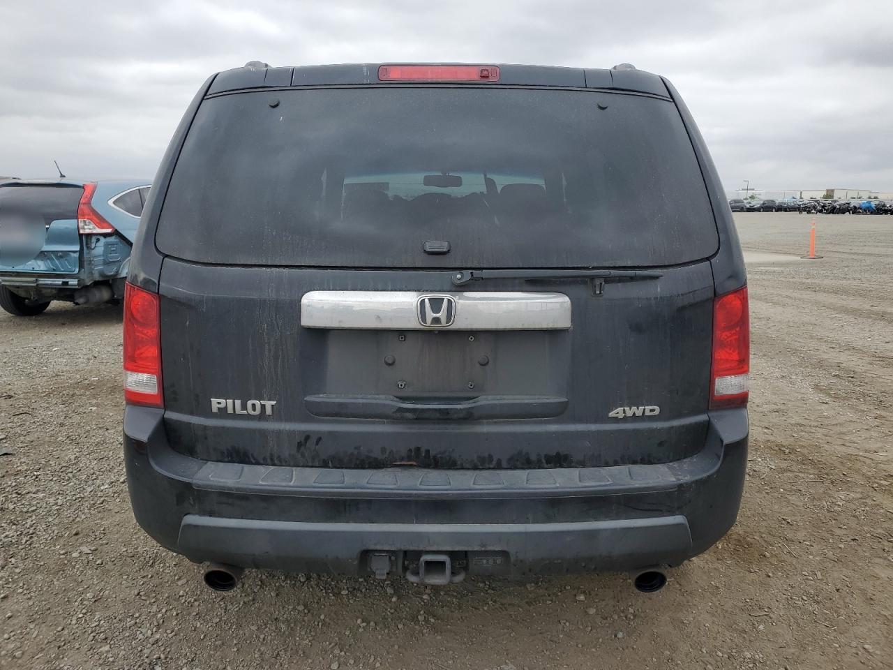 5FNYF4H69BB017028 2011 Honda Pilot Exl