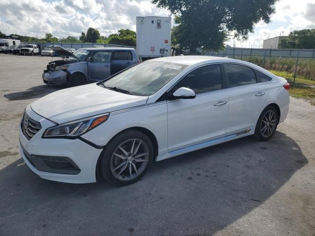 2015 Hyundai Sonata Sport VIN: 5NPE34AB5FH040560 Lot: 53584714