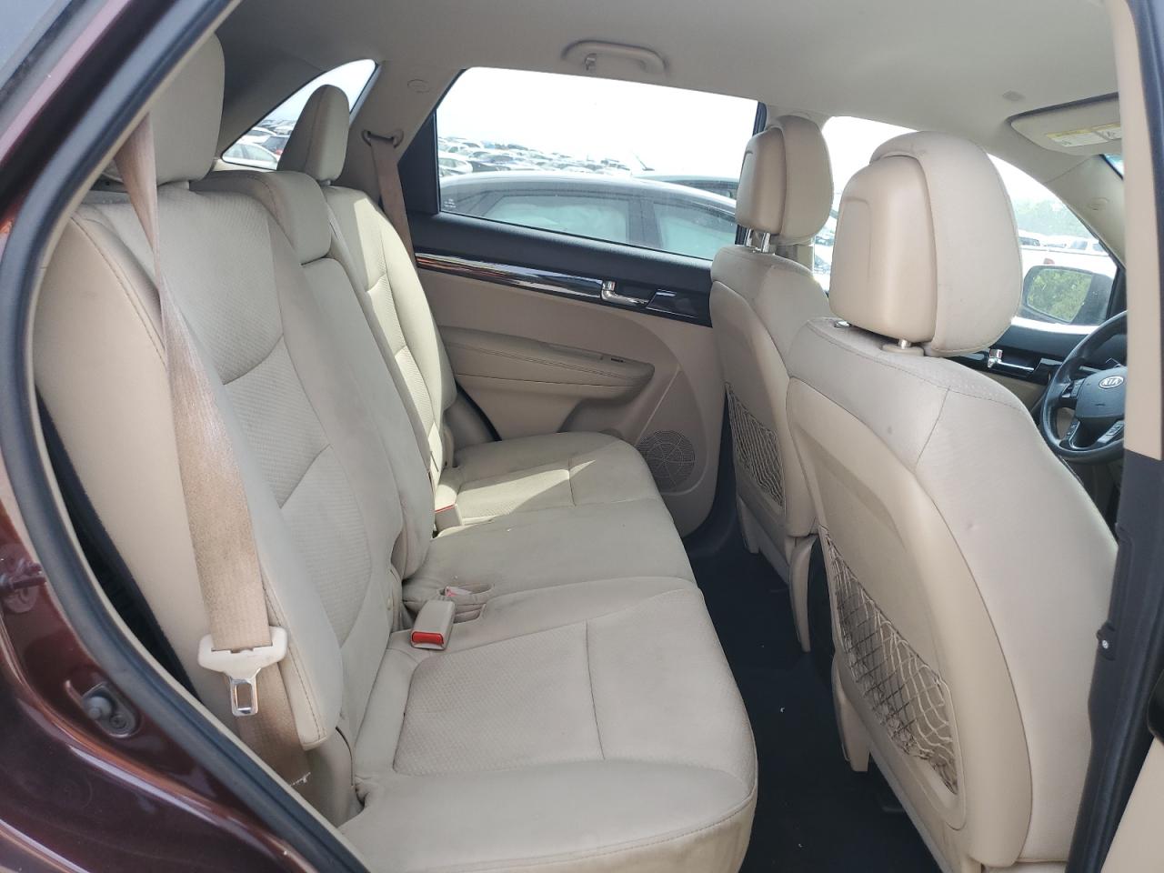 5XYKT4A21DG338305 2013 Kia Sorento Lx
