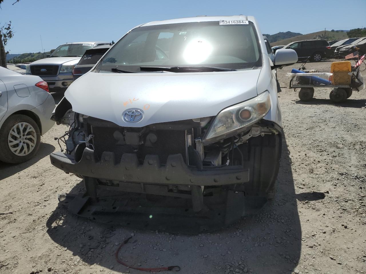 5TDYK3DC6BS039825 2011 Toyota Sienna Xle