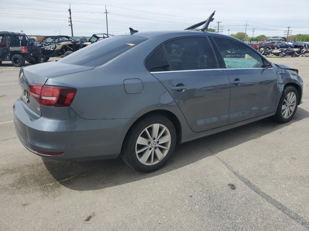 3VWD67AJ8GM357785 2016 Volkswagen Jetta Se