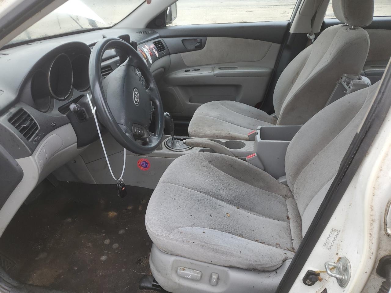 KNAGE228595367679 2009 Kia Optima Lx