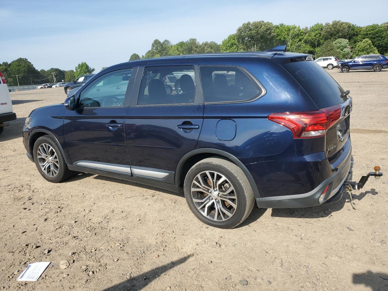 JA4AD3A33JJ000857 2018 Mitsubishi Outlander Se