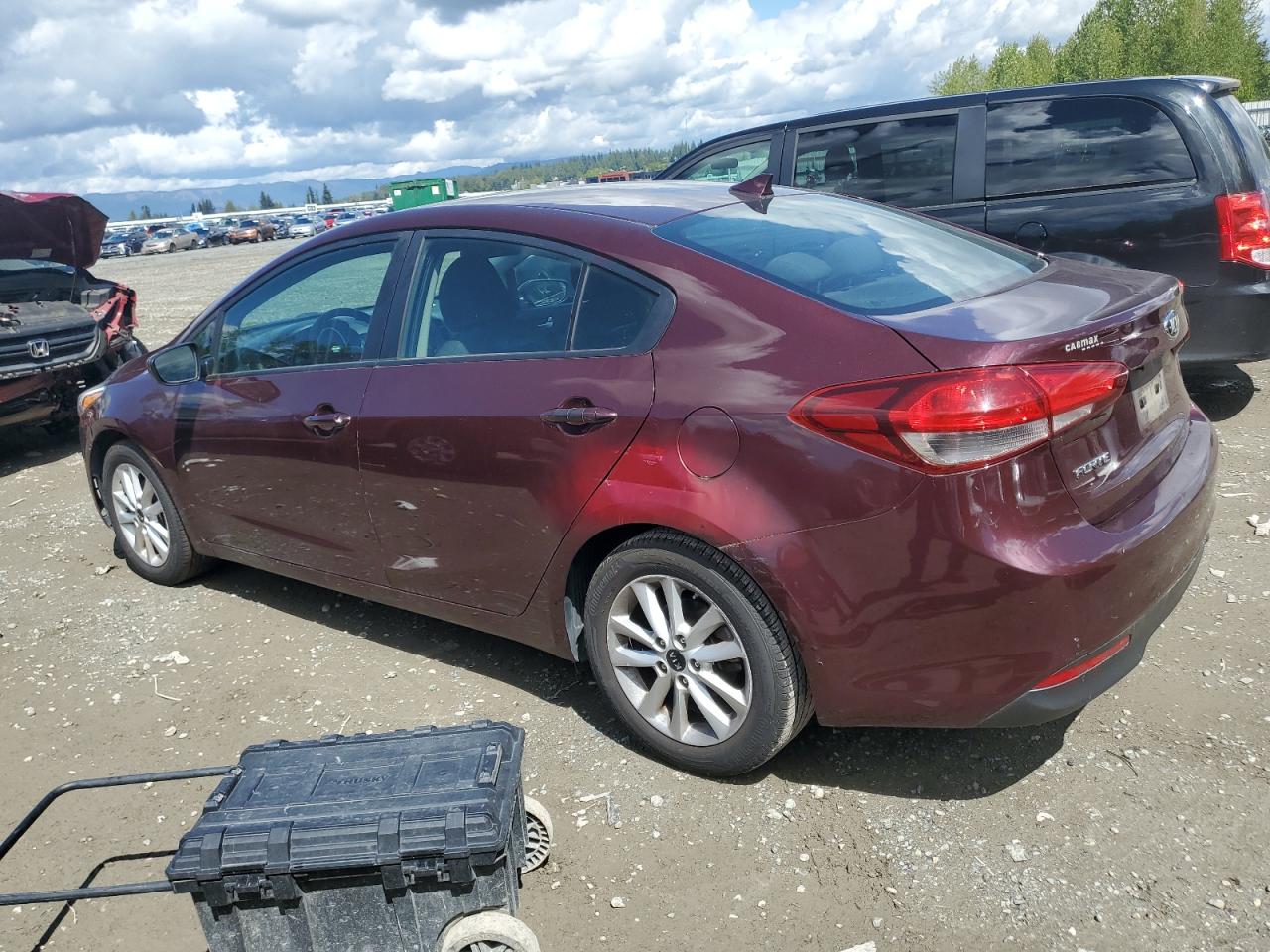 2017 Kia Forte Lx vin: 3KPFL4A70HE132540