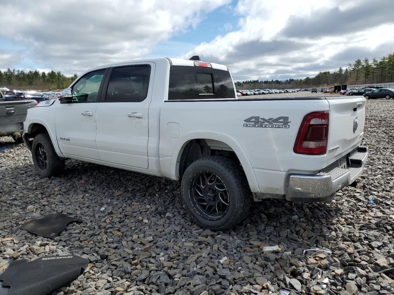 2020 Ram 1500 Laramie vin: 1C6SRFJT2LN282103