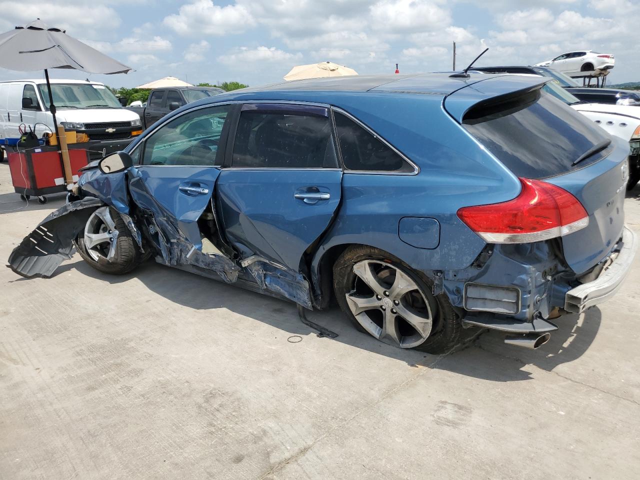 4T3BK3BB2CU065712 2012 Toyota Venza Le