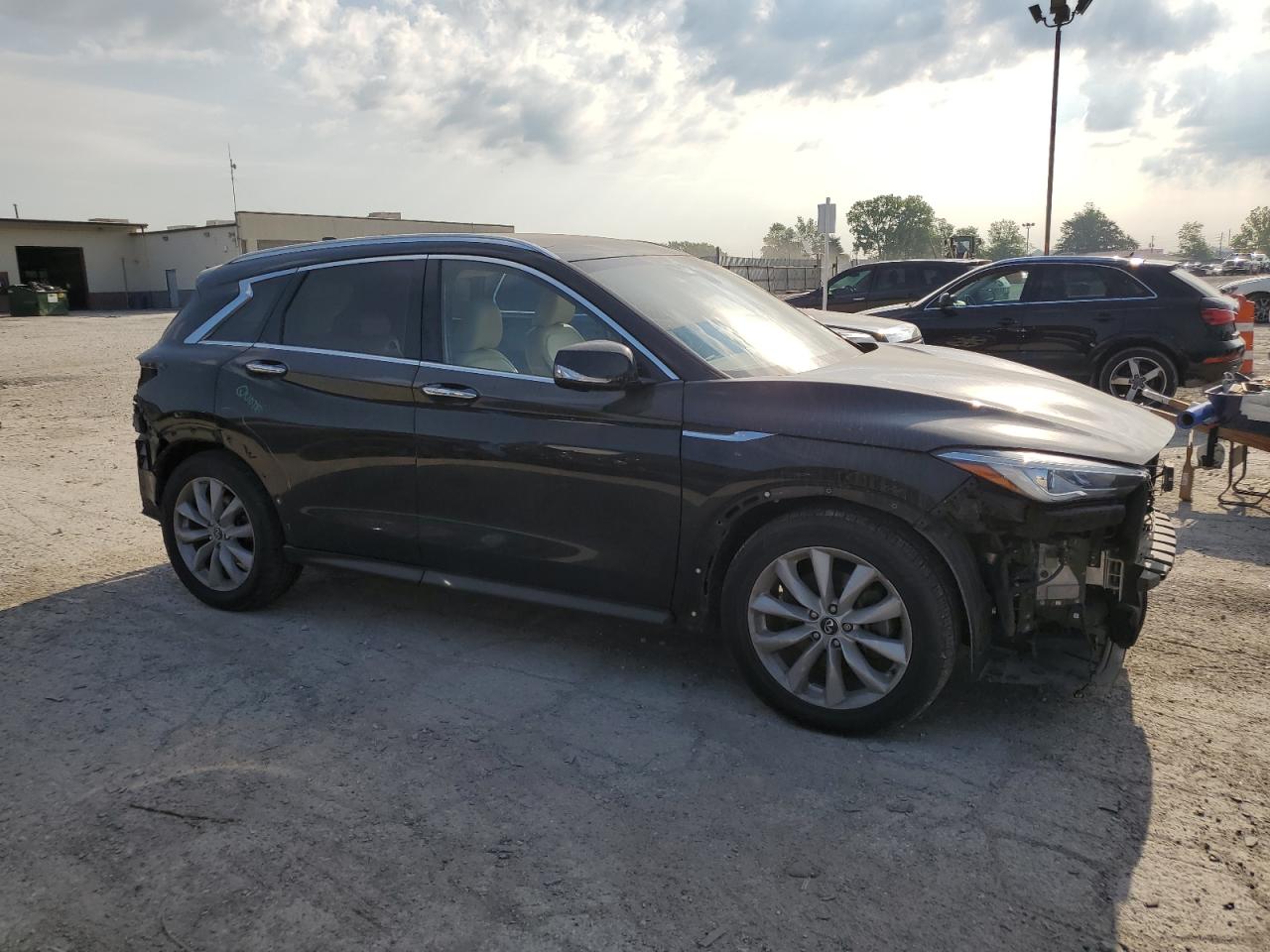 3PCAJ5M38KF101116 2019 Infiniti Qx50 Essential