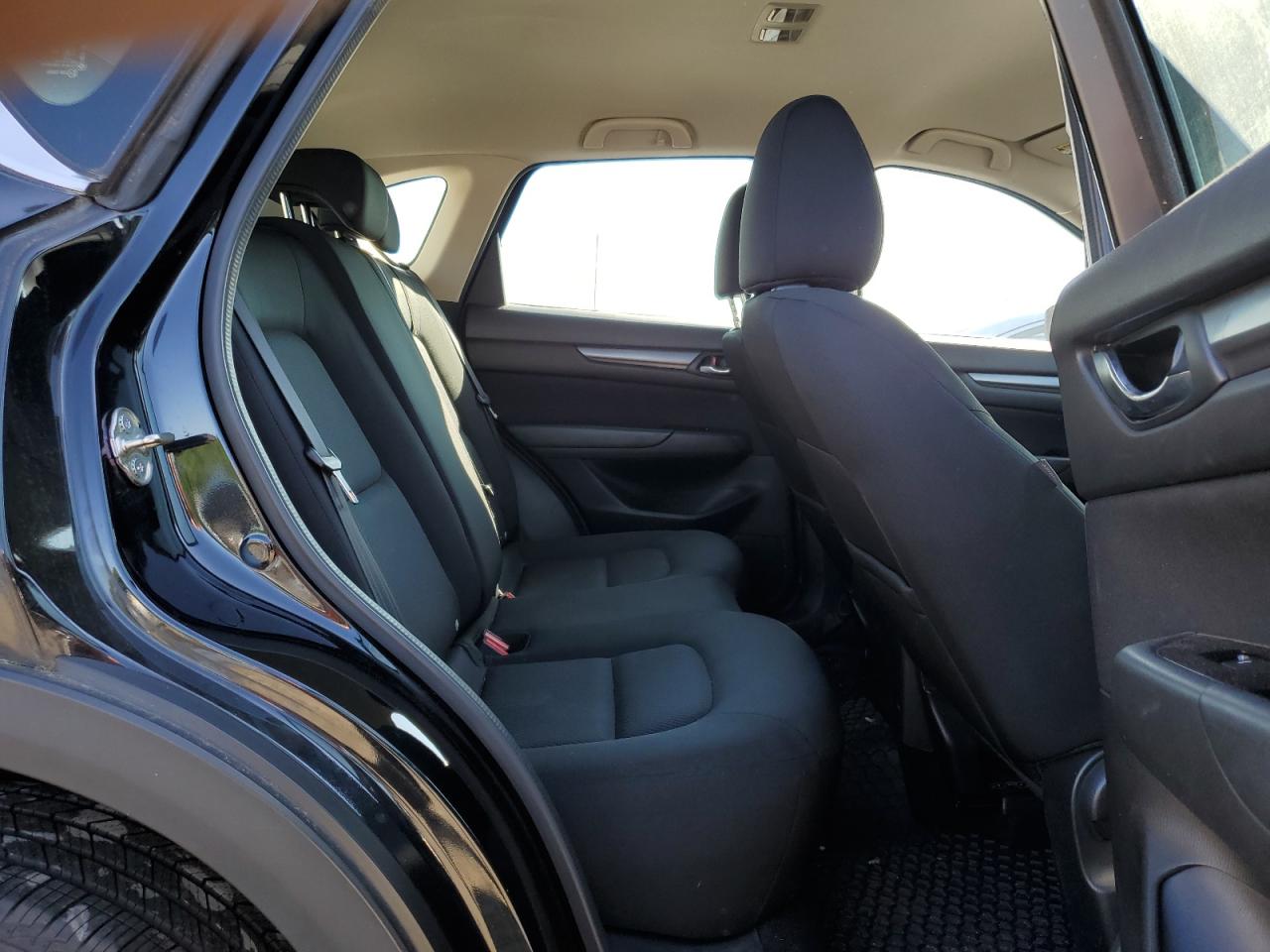 JM3KFBBM0J0394126 2018 Mazda Cx-5 Sport