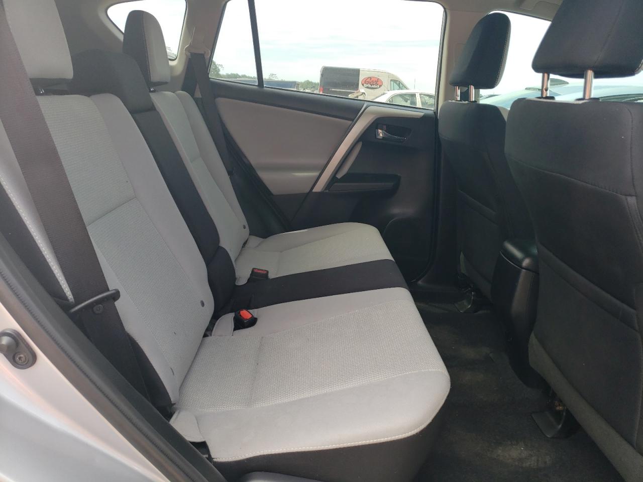 2T3WFREV4HW334959 2017 Toyota Rav4 Xle