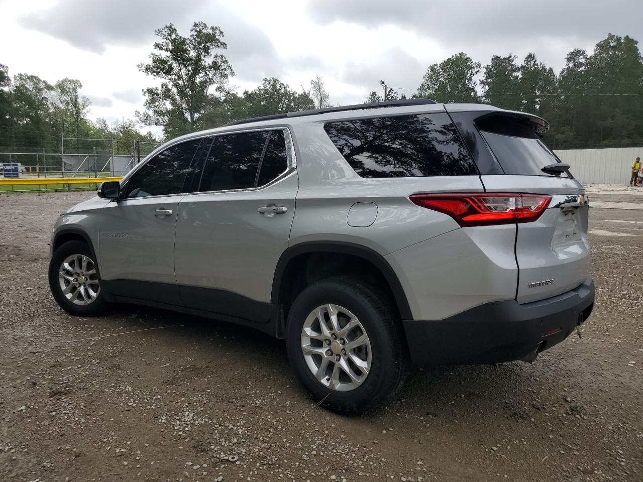 1GNERGKW8KJ310813 2019 Chevrolet Traverse Lt