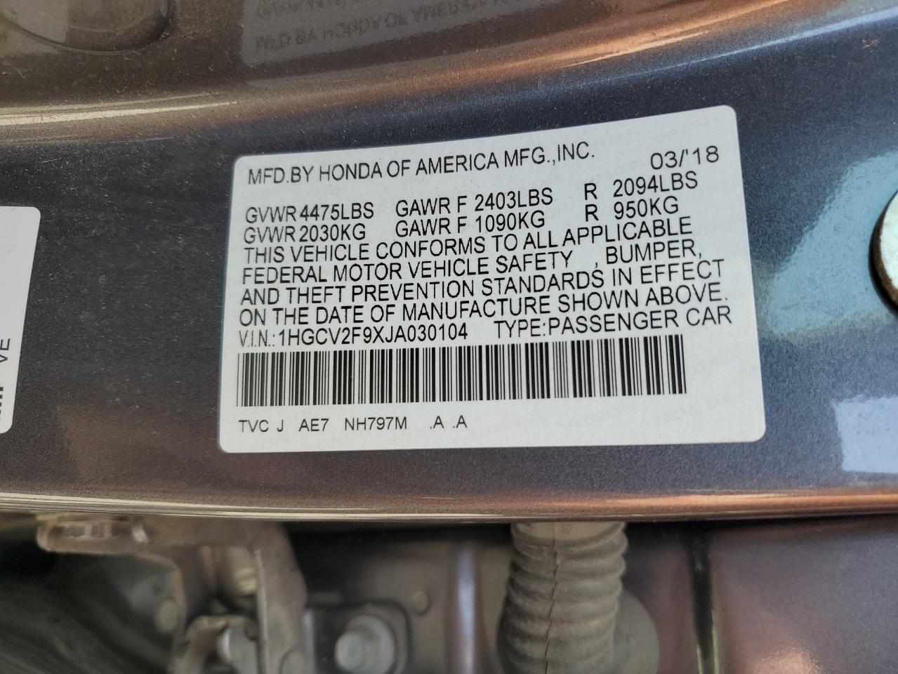 1HGCV2F9XJA030104 2018 Honda Accord Touring