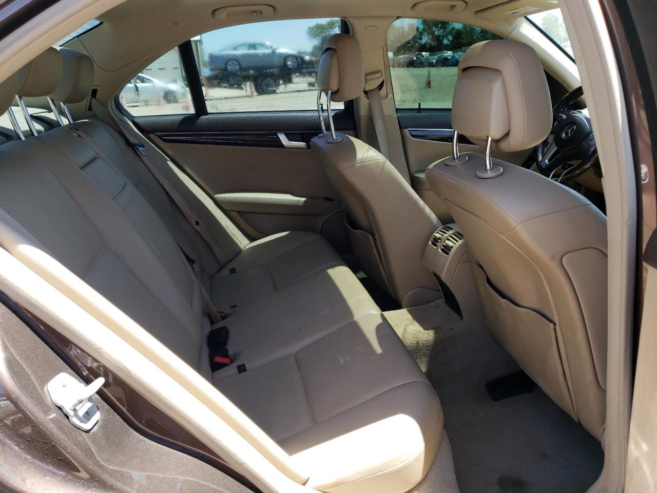 WDDGF8AB6DA774027 2013 Mercedes-Benz C 300 4Matic