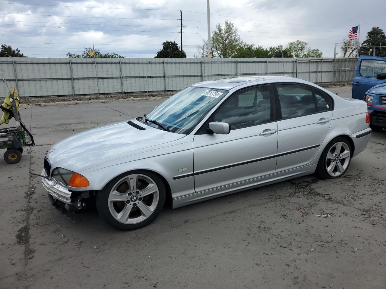 WBAEU33474PR06912 2004 BMW 325 Xi