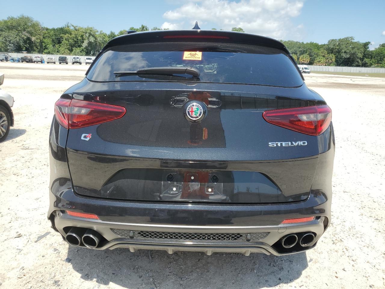 ZASFAKEV4J7C28610 2018 Alfa Romeo Stelvio Quadrifoglio