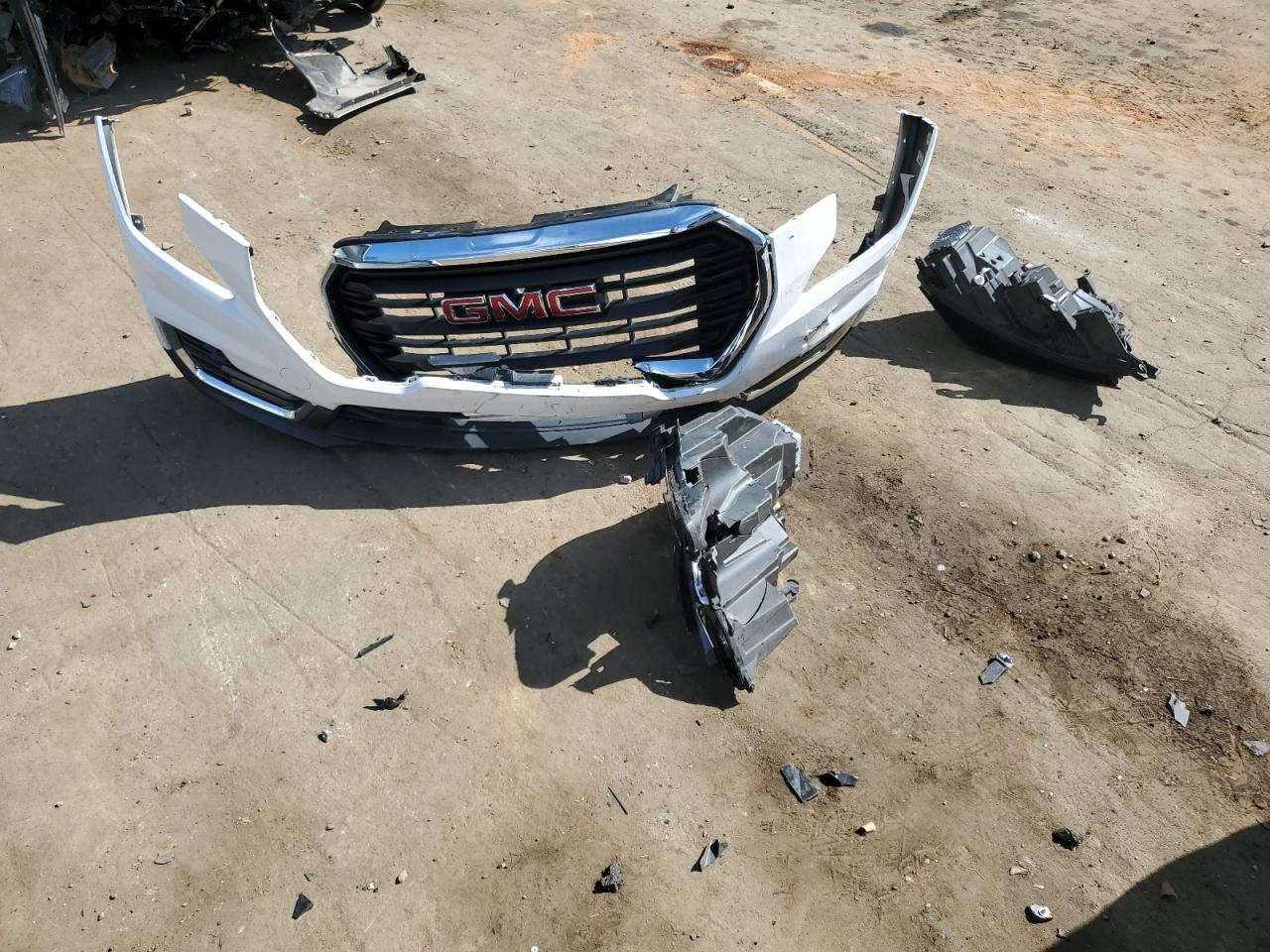 3GKALMEV3NL224773 2022 GMC Terrain Sle