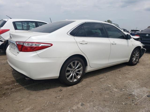 VIN 4T1BF1FK3FU947360 2015 Toyota Camry, LE no.3