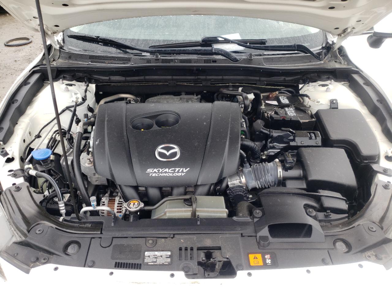 3MZBN1L39JM214745 2018 Mazda 3 Touring