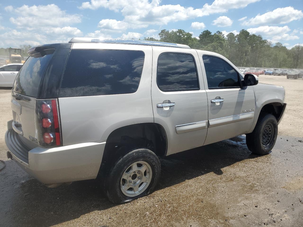 Lot #2902987711 2007 GMC YUKON DENA