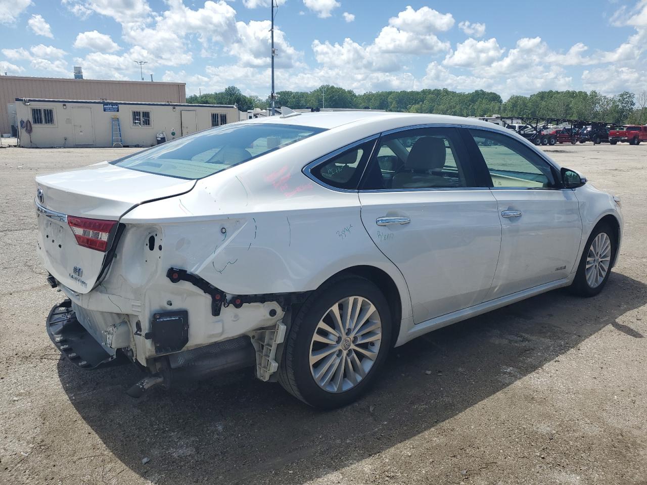 Lot #2551961872 2015 TOYOTA AVALON HYB