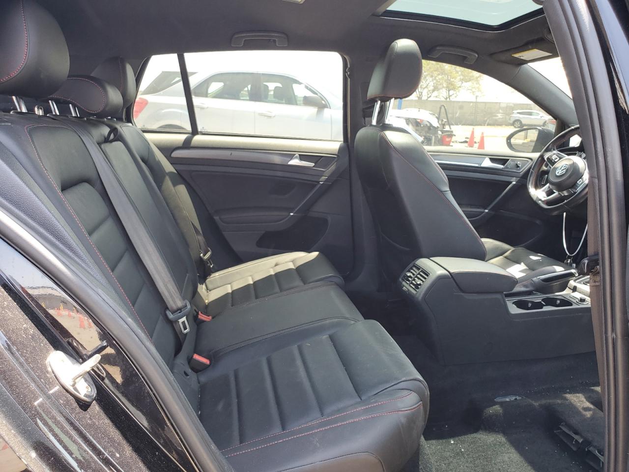 3VW5T7AU2LM013161 2020 Volkswagen Gti S