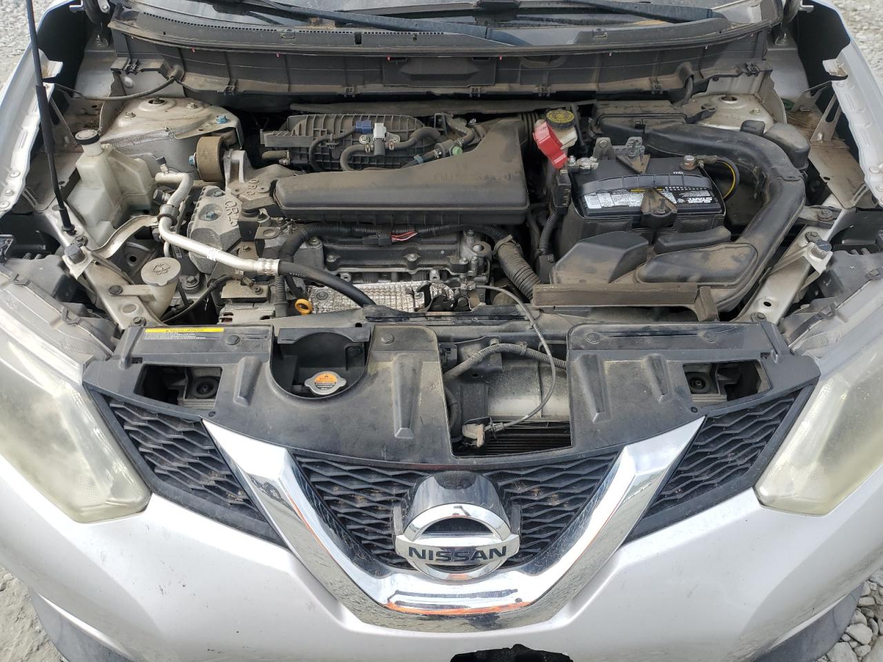 2015 Nissan Rogue S vin: KNMAT2MT0FP510604