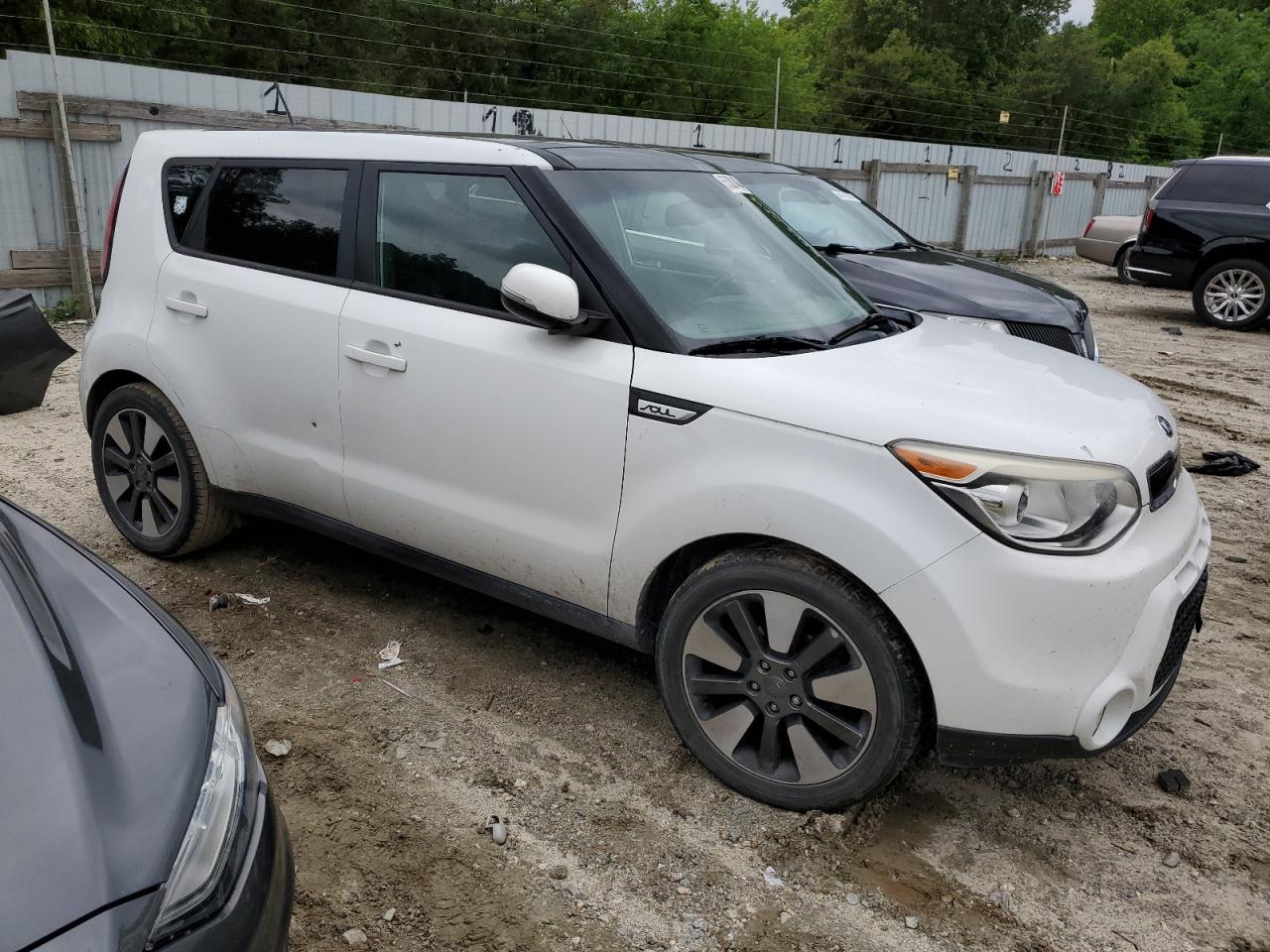 2014 Kia Soul ! vin: KNDJX3A51E7092598