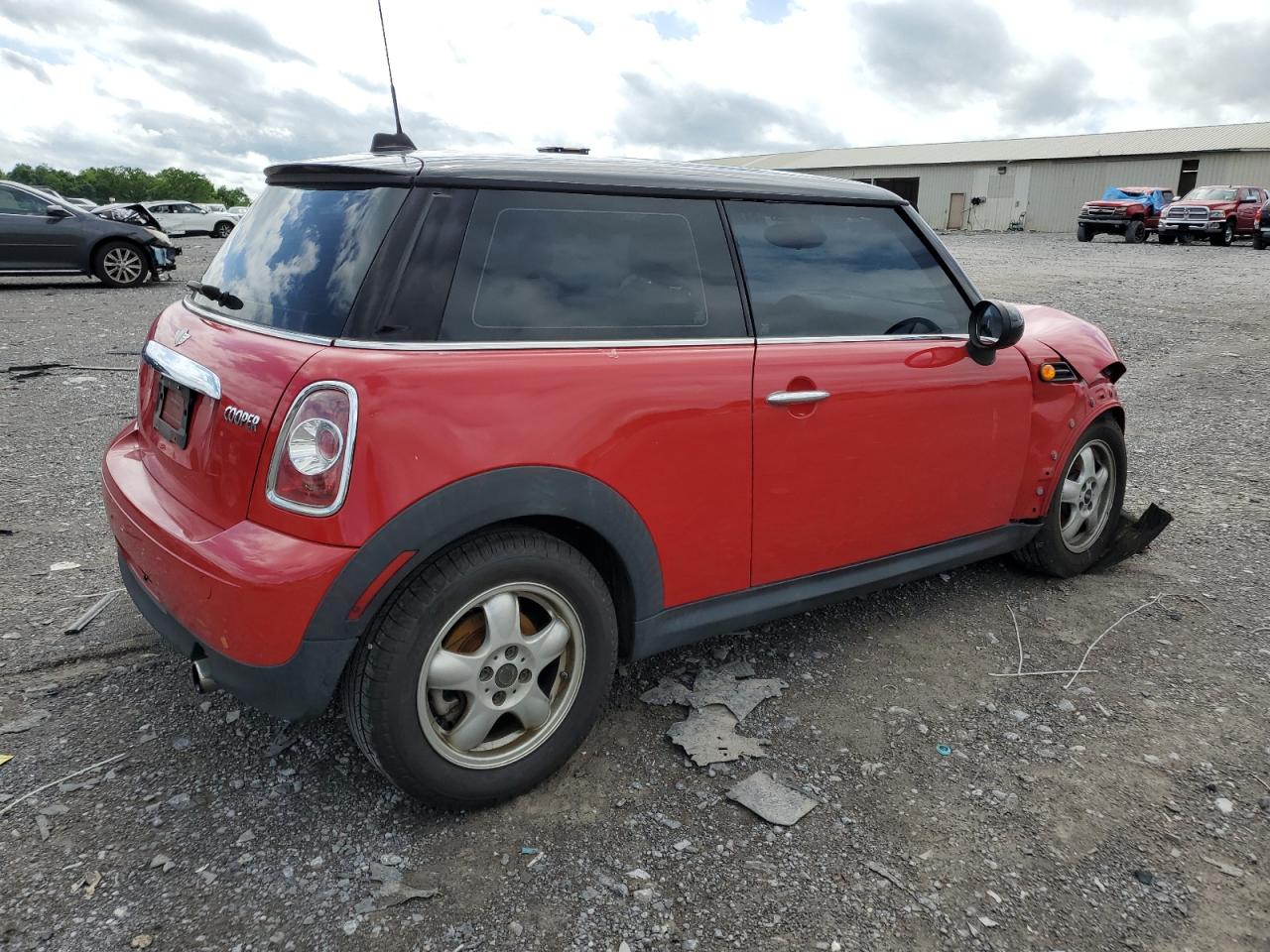 WMWSU3C58BT183099 2011 Mini Cooper