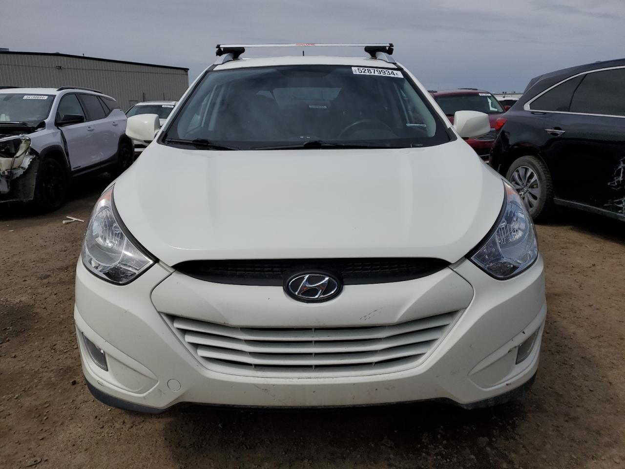 KM8JU3AC1BU224002 2011 Hyundai Tucson Gls