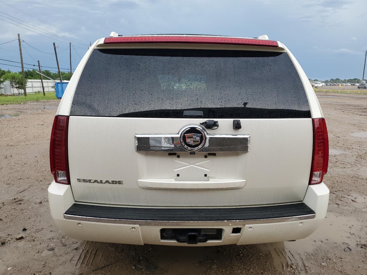 1GYEC638X7R314918 2007 Cadillac Escalade Luxury