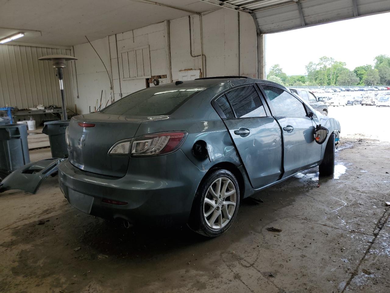 JM1BL1W52C1607928 2012 Mazda 3 S