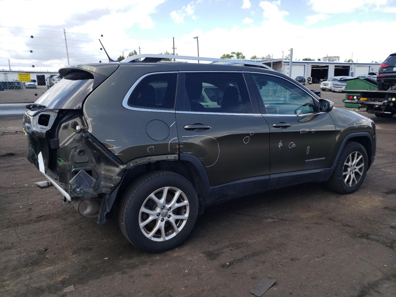 1C4PJMCB5FW675686 2015 Jeep Cherokee Latitude