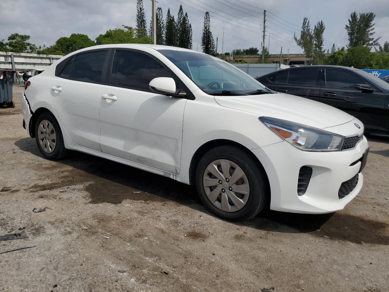 3KPA24ABXJE086559 2018 Kia Rio Lx