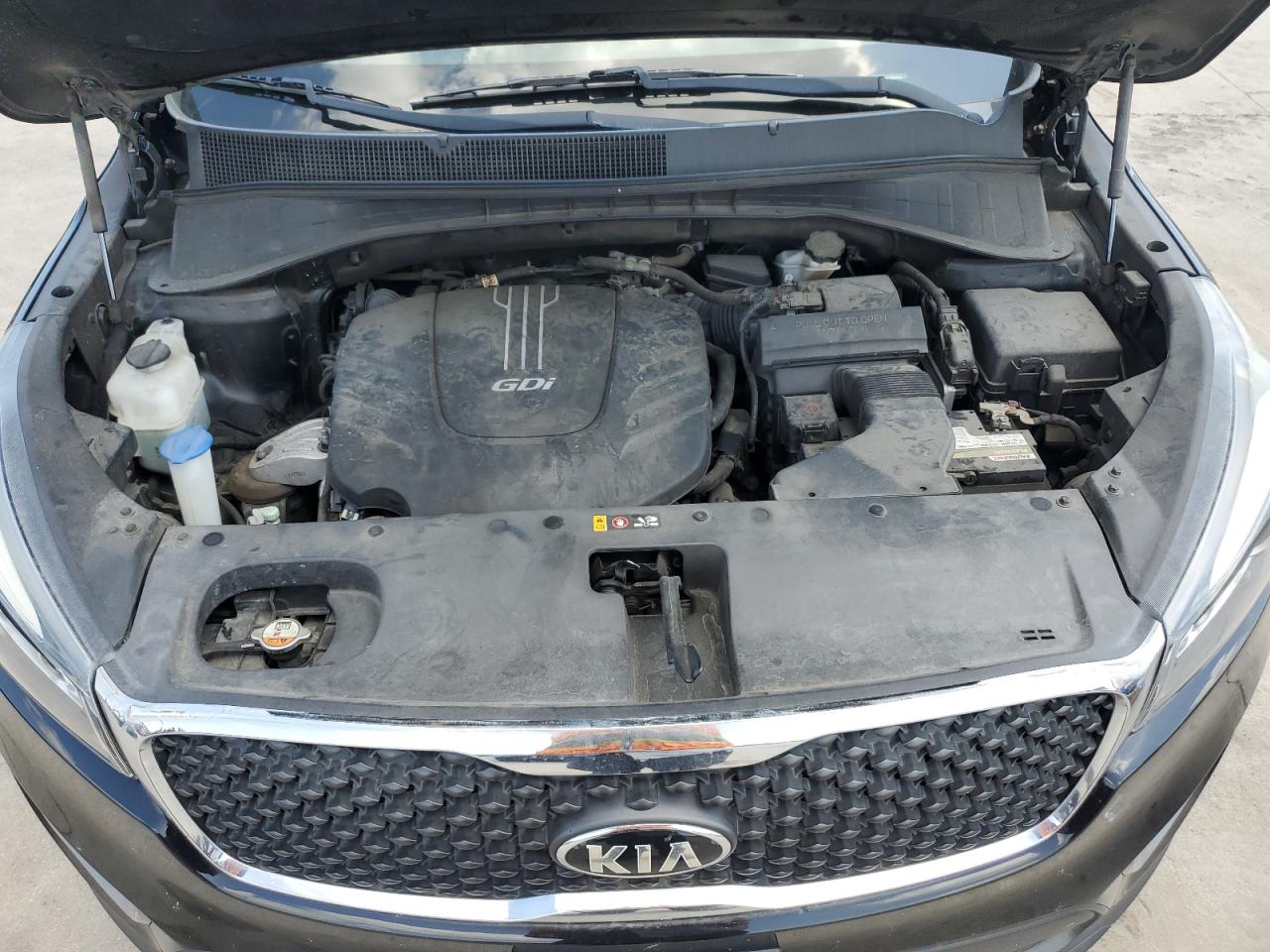 5XYPGDA57HG209236 2017 Kia Sorento Lx