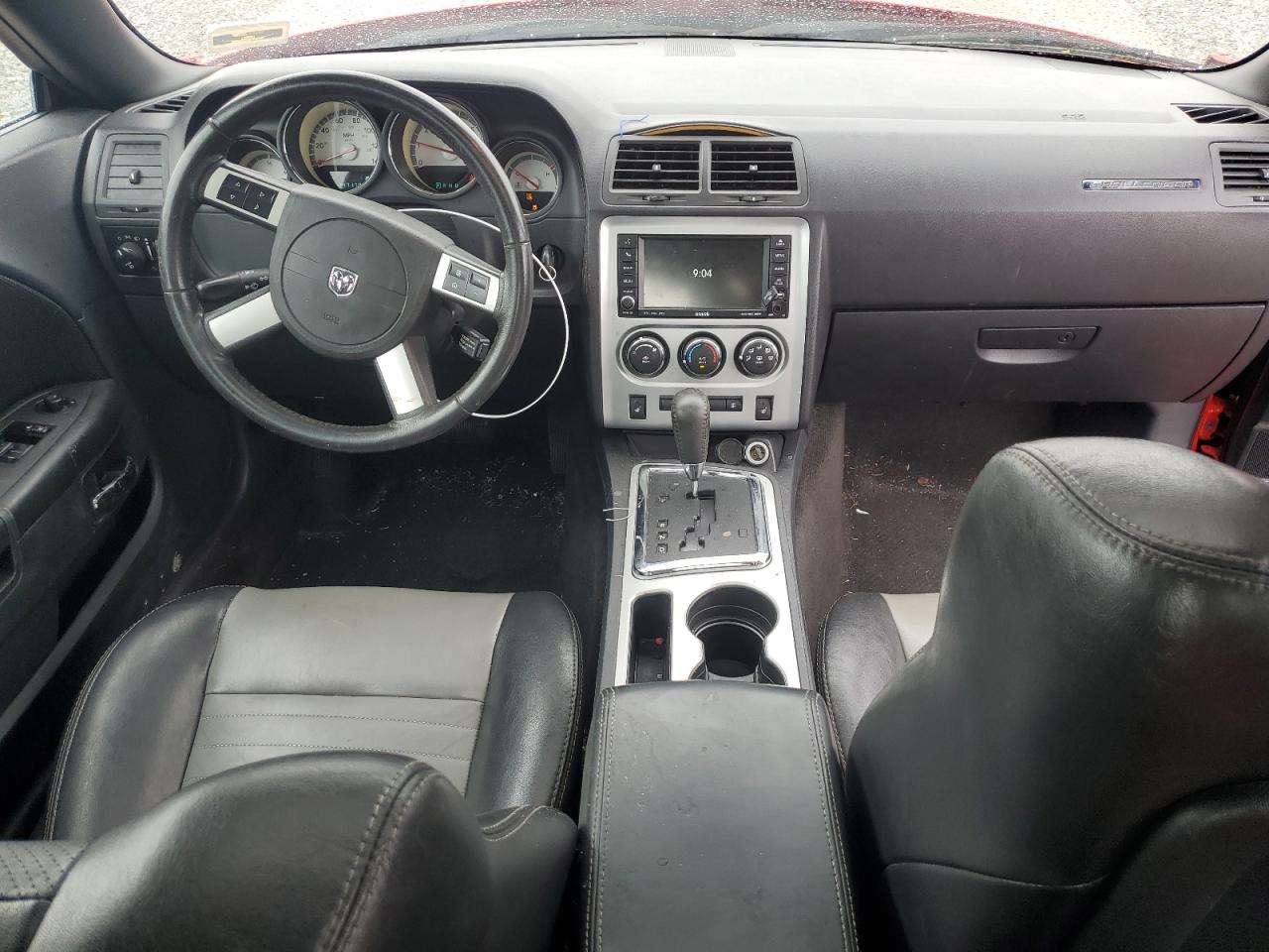 2B3CJ4DV0AH261036 2010 Dodge Challenger Se