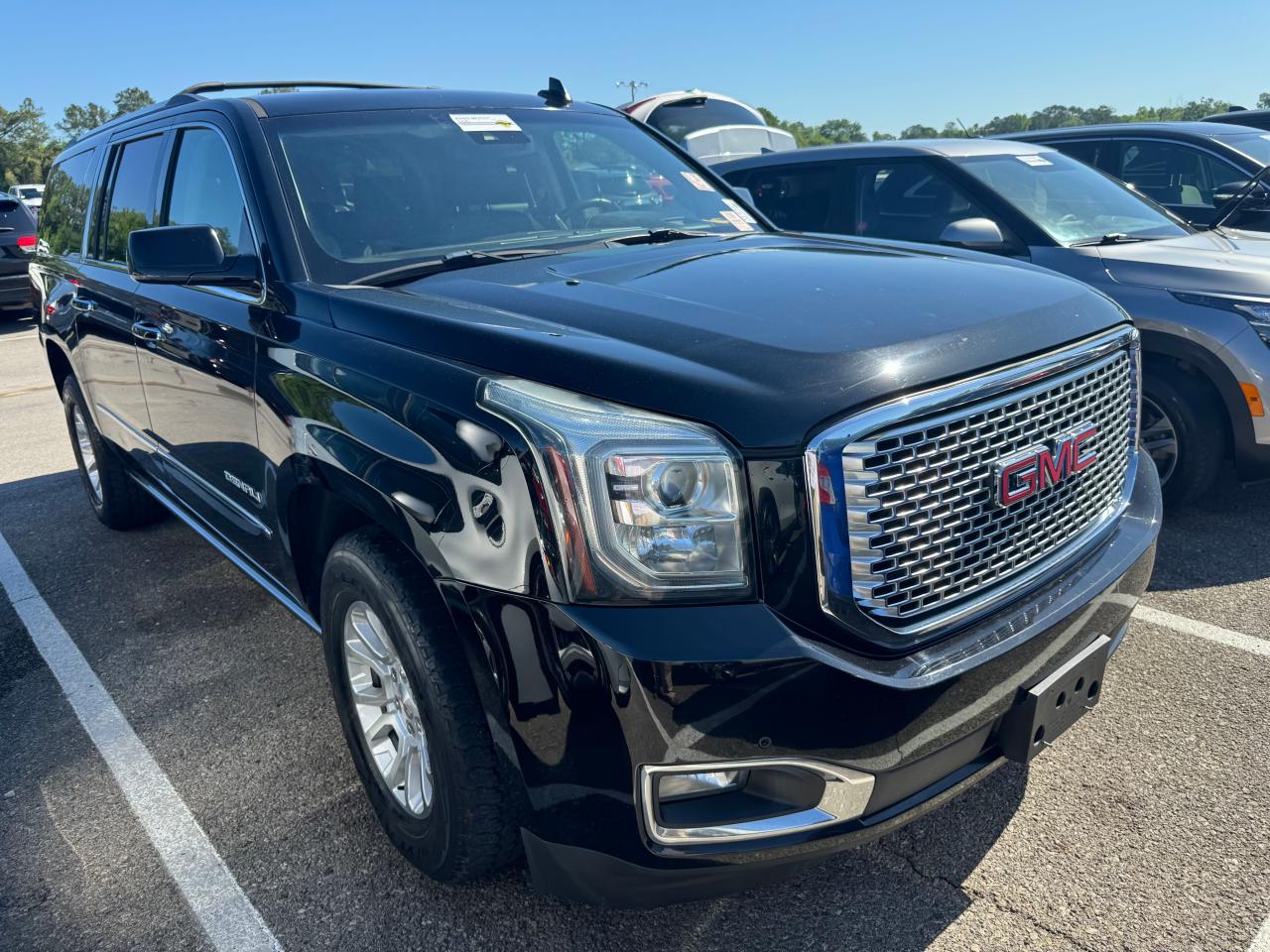 2015 GMC Yukon Xl Denali vin: 1GKS2JKJ9FR710585