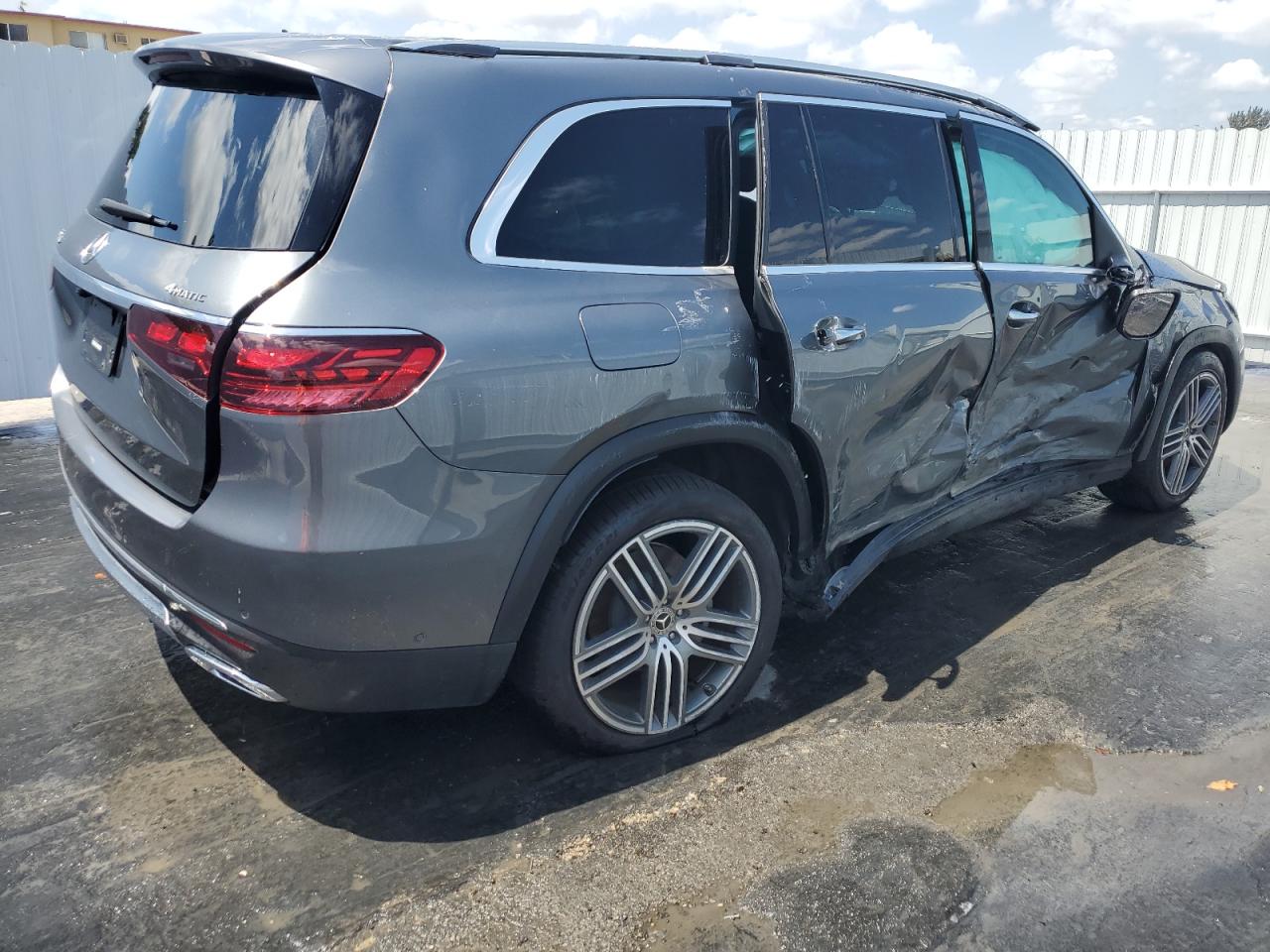 4JGFF5KE1RB108641 2024 Mercedes-Benz Gls 450 4Matic