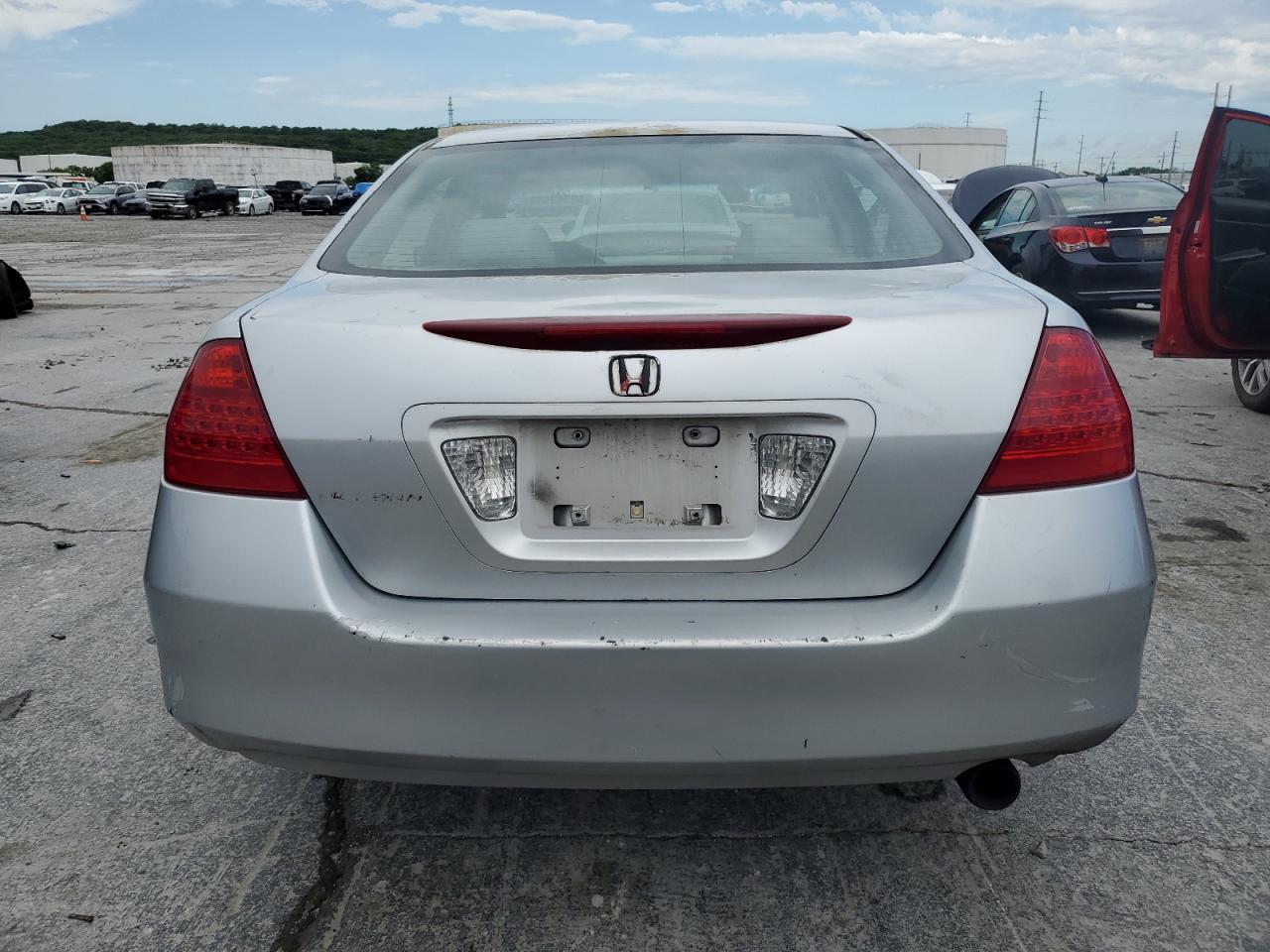 1HGCM56126A080372 2006 Honda Accord Value