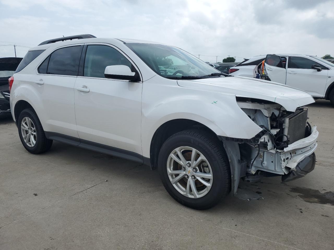 2GNALCEKXH1542057 2017 Chevrolet Equinox Lt