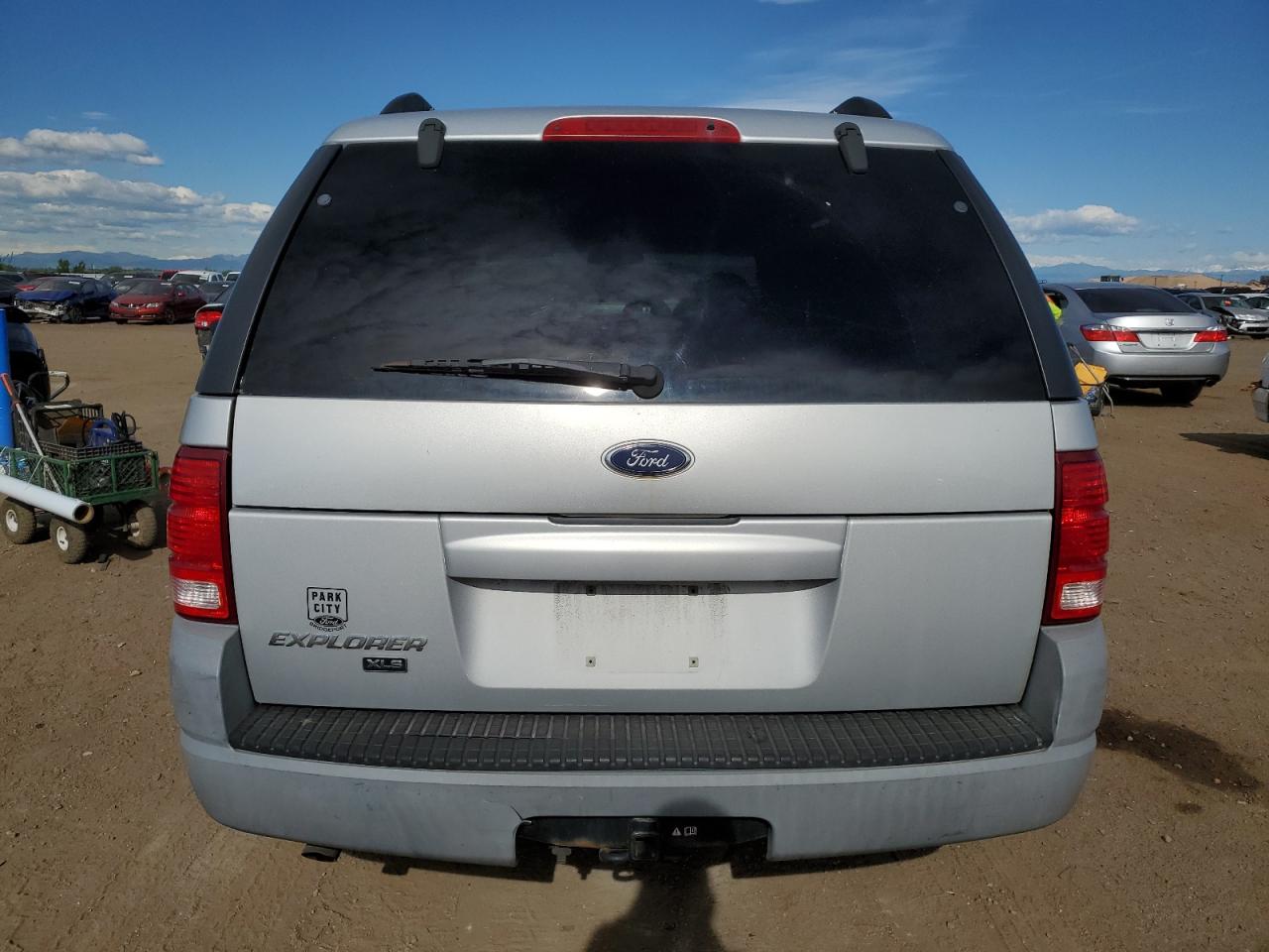 1FMZU72E52UB87319 2002 Ford Explorer Xls