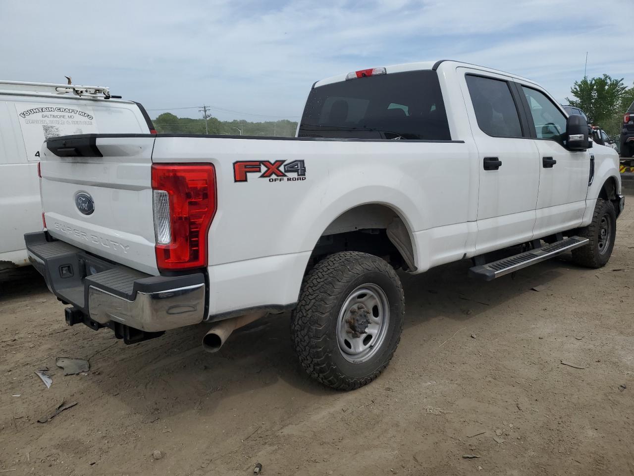 2019 Ford F250 Super Duty vin: 1FT7W2B61KED13526