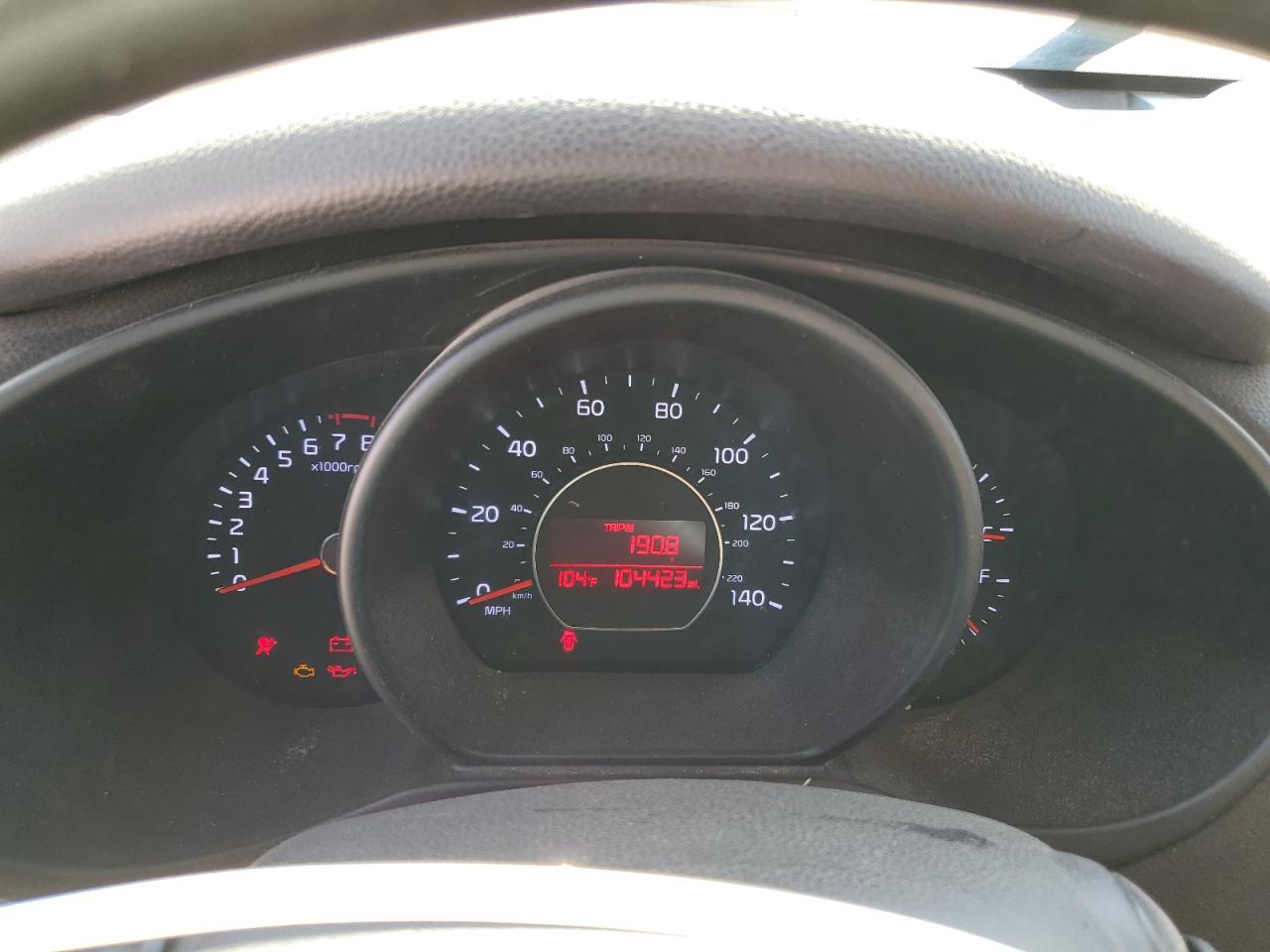 KNDJN2A20G7845885 2016 Kia Soul