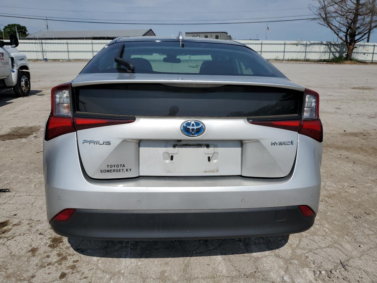 JTDKARFU1K3083055 2019 Toyota Prius