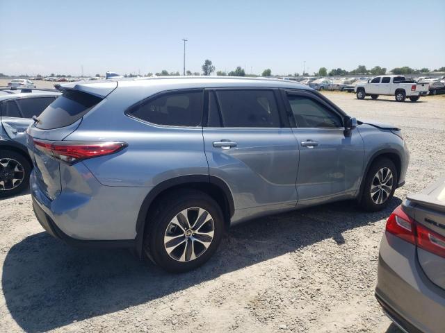 2022 Toyota Highlander Xle VIN: 5TDHZRBH3NS213495 Lot: 55733534